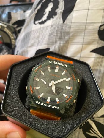 Montre G Shock vert orange