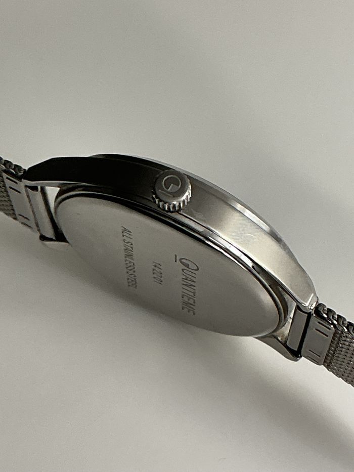 Montre quantième - photo numéro 4