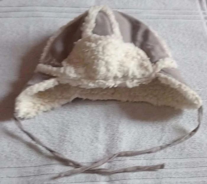 Bonnet gris intérieur moumoute Taille 24 mois - photo numéro 2