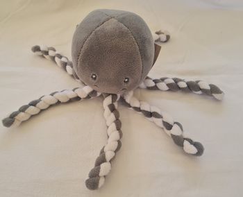 Doudou peluche pieuvre grise et blanche - Nattou