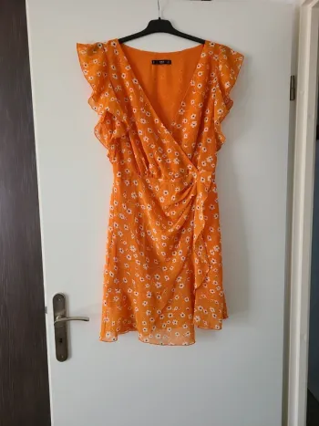 Robe orange a fleurs Mango