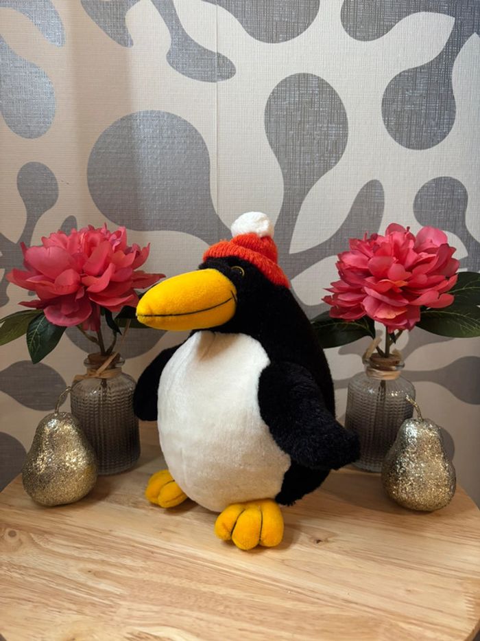 🌺Peluche pingouin noir et blanc avec bonnet🌺