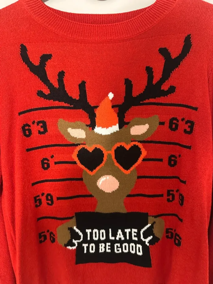 Pull Noël H&M rouge – Taille 10 ans – Très bon état - photo numéro 2