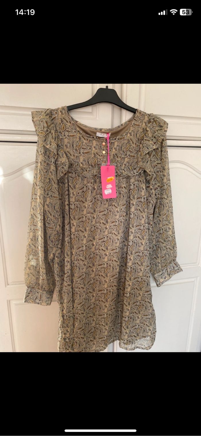 Robe - photo numéro 2