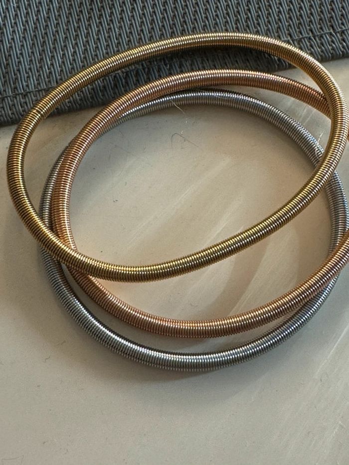 Lot de 3 joncs épais corde de guitare acier inoxydable or rose jaune et argent - photo numéro 5