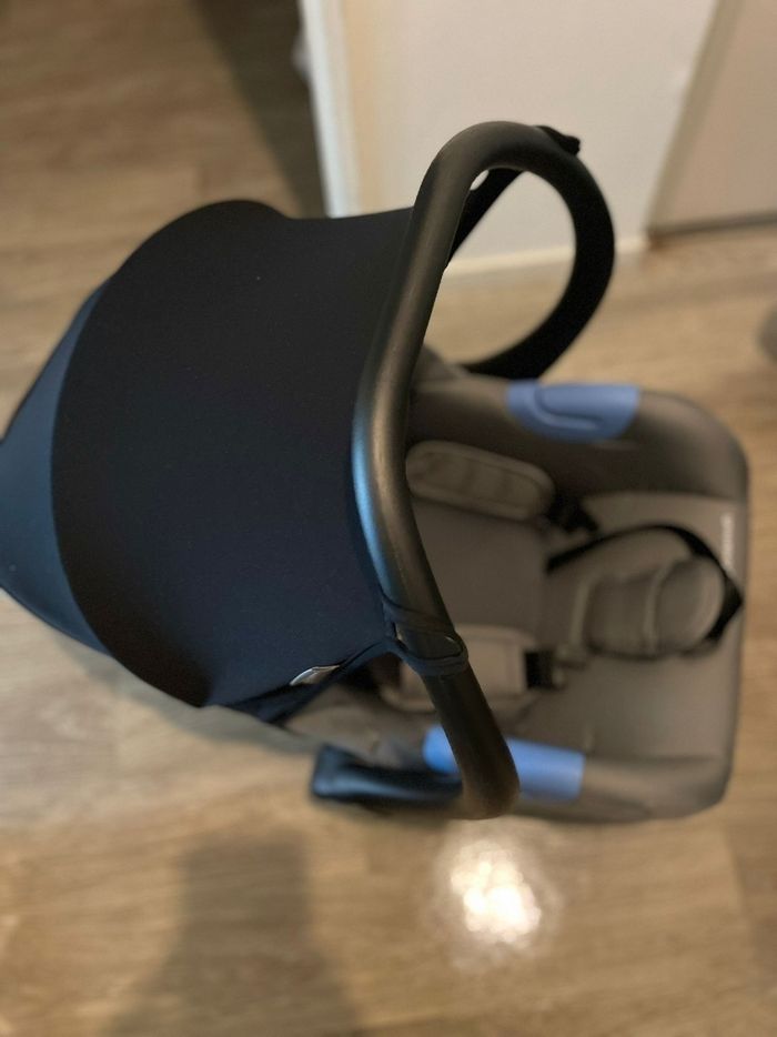 Poussette Kinderkraft moov avec cosy - photo numéro 5