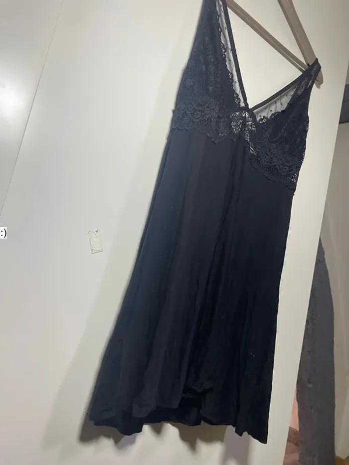 Nuisette noire femme taille 46 / SHEIN. - photo numéro 3