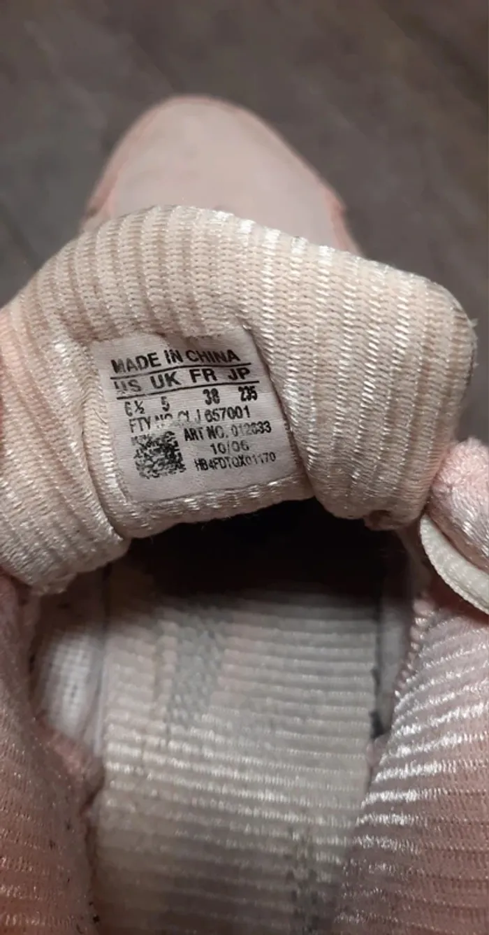 Basket  Femme Adidas adiprene 38 - photo numéro 7