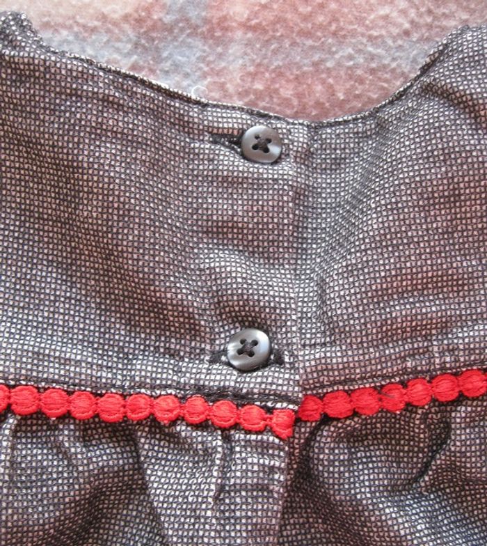 Robe grise et noire et legging rouge Orchestra 18 mois - photo numéro 3