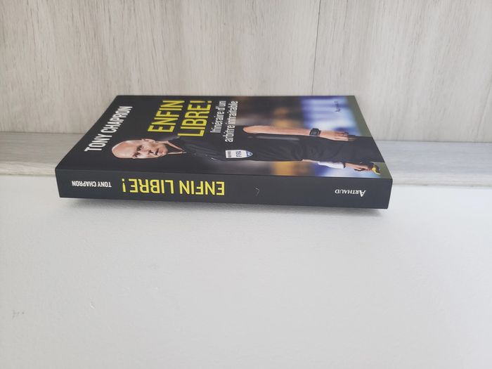 Enfin libre Tony Chapron - photo numéro 2