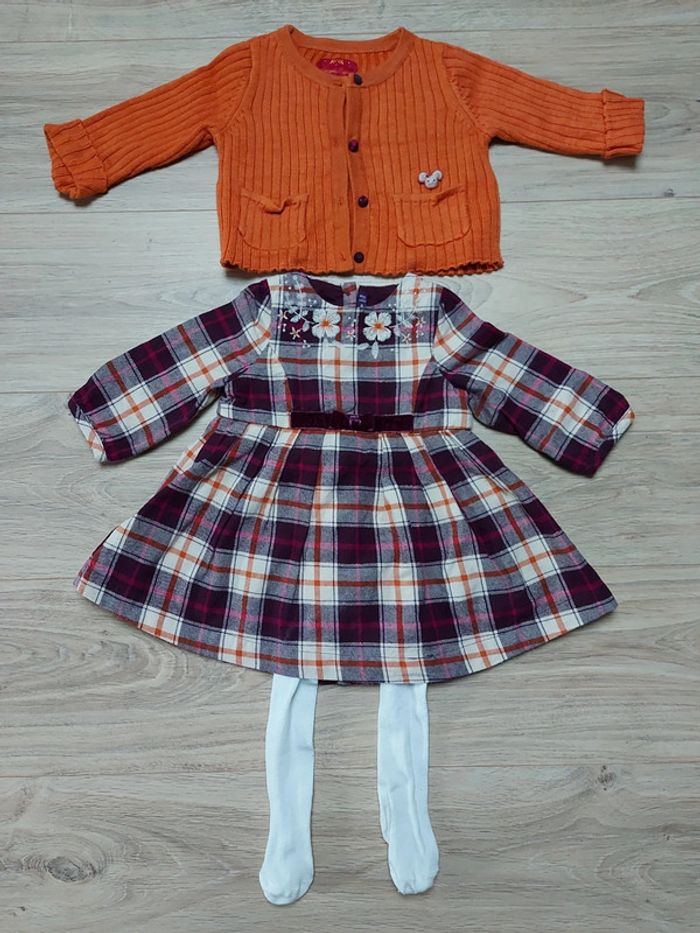 Ensemble robe écossaise + gilet assorti + collants