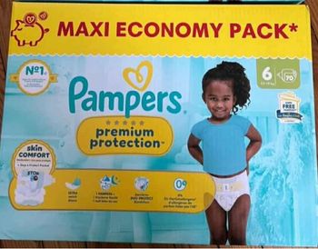 1 carton de couches Pampers taille 6