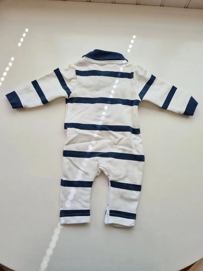 Grenouillère rayée bleu et blanche avec col Baby Club bébé 1 à 3 mois 56cm - photo numéro 2