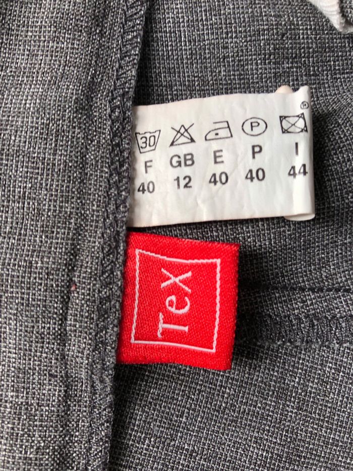 1117--pantalon de tailleur gris T 40 (38) porté 1 fois - photo numéro 6