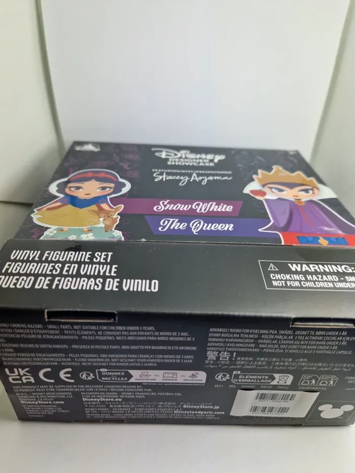 D307 Snow White and Evil Queen Disney Designer Showcase Vinyl Figurine - photo numéro 2
