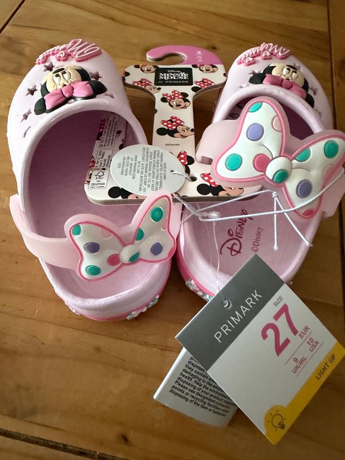 Crocs lumineux Minnie neufs taille 27 - photo numéro 7