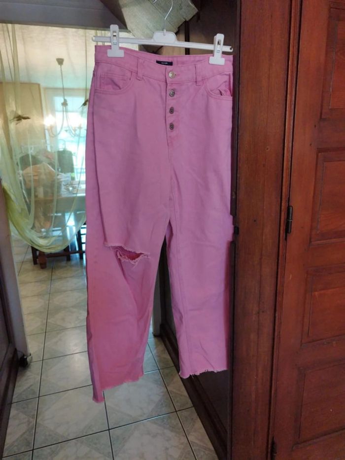 Jeans mom rose Kiabi déchiré taille M/38 y2k