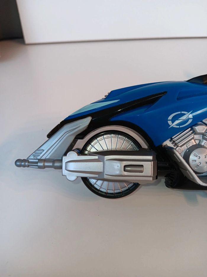 Figurine et sa moto vintage Bandai 2006 Power Rangers opération overdrive moto 25cm fig 14cm - photo numéro 11