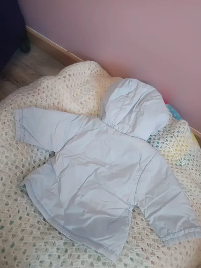 Manteau bébé 1mois - photo numéro 2