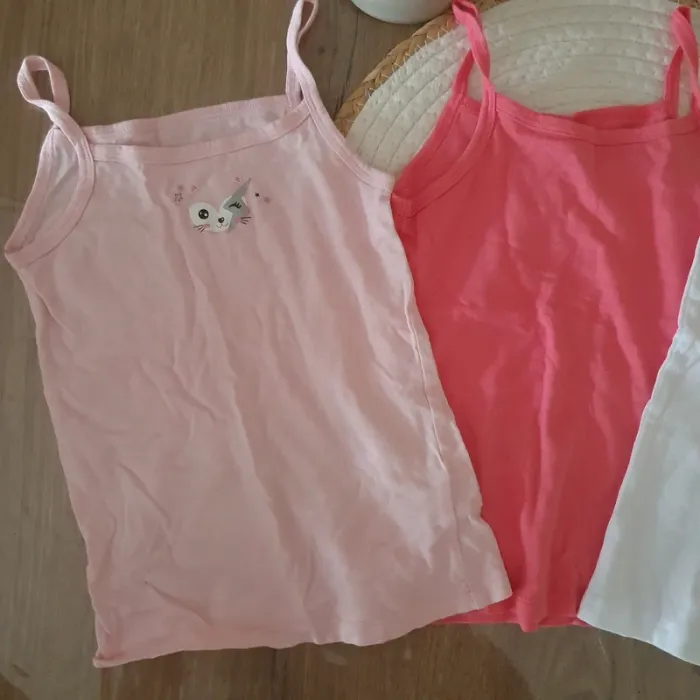 Lot 4 debardeurs - photo numéro 3