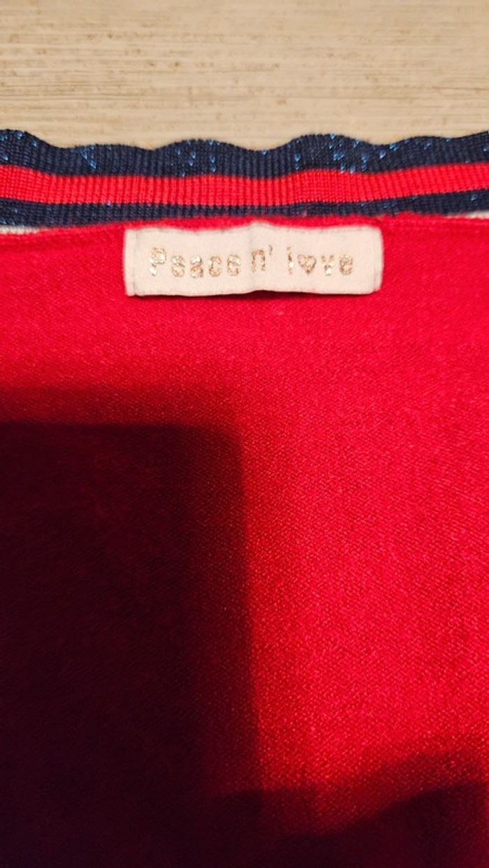 Pull manches longues, col V, rouge à bord blanc et bleu, Peace n'love,S/M, peu mis - photo numéro 6