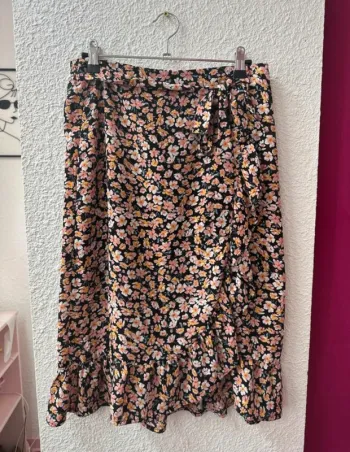 Jupe porte-feuille motif fleurs Only