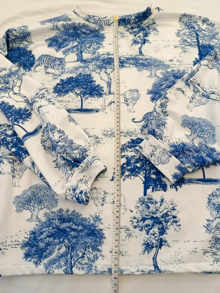 Sweat léger motif toile de jouy taille L - photo numéro 3