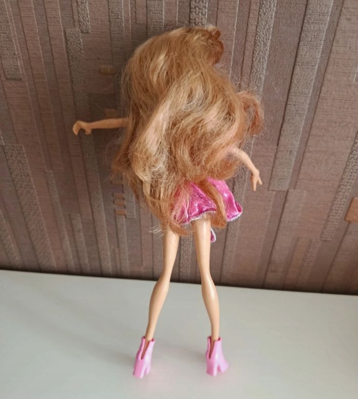 Poupée Flora Charmix Magic Winx Club 2004 Mattel - photo numéro 3