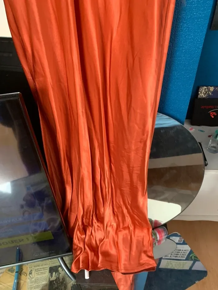 Robe en soie cuivré - photo numéro 3