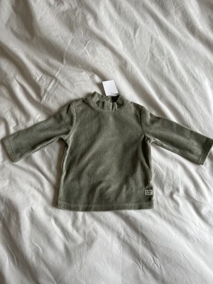 Top velours bébé Kiabi neuf avec étiquette