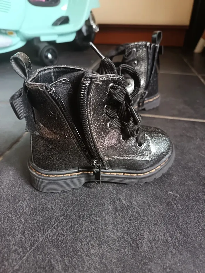 Bottines noires vernies paillettes noeuds 21 cuddles and smiles - photo numéro 4