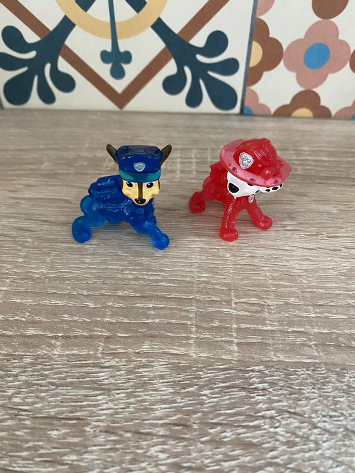 2 Figurines néon pat patrouille paw patrol chase et Marcus