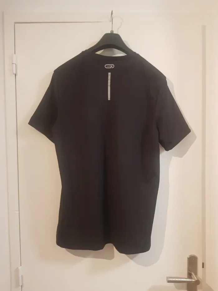 4 t-shirt Sport Taille L - photo numéro 2