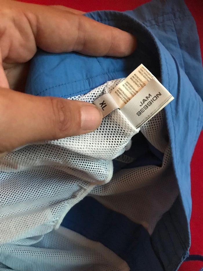 Short Maillot de bain marque Guru taille XL neuf avec étiquette - photo numéro 9