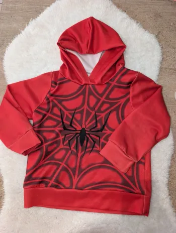 Pull rouge araignée 6 ans