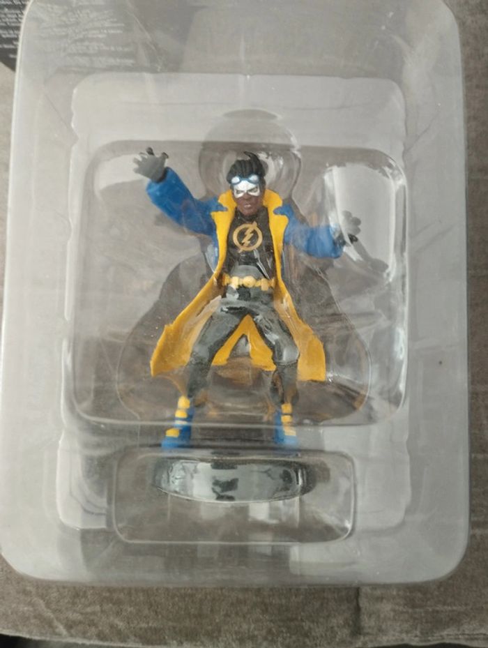 Figurine DC comics static en plomb - photo numéro 2