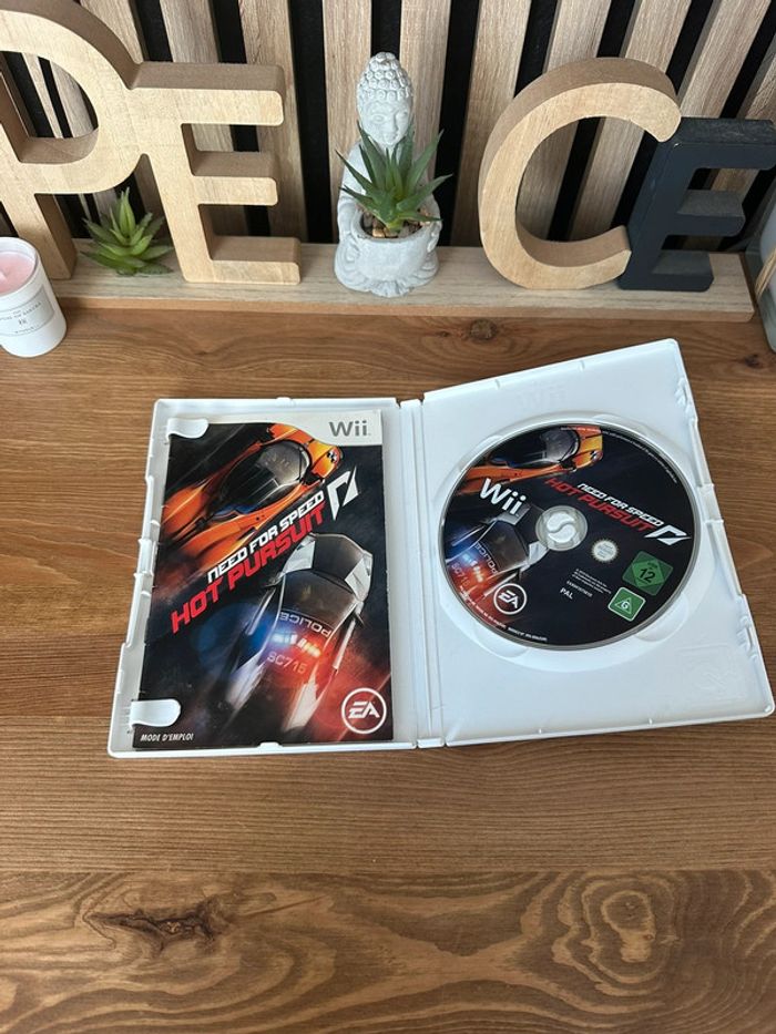 Jeu Wii Need for speed hot pursuit - photo numéro 3