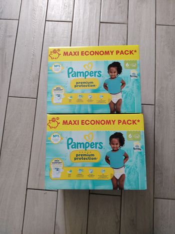couches Pampers premium protection taille 6