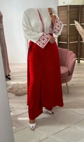 Inaya ensemble neuf