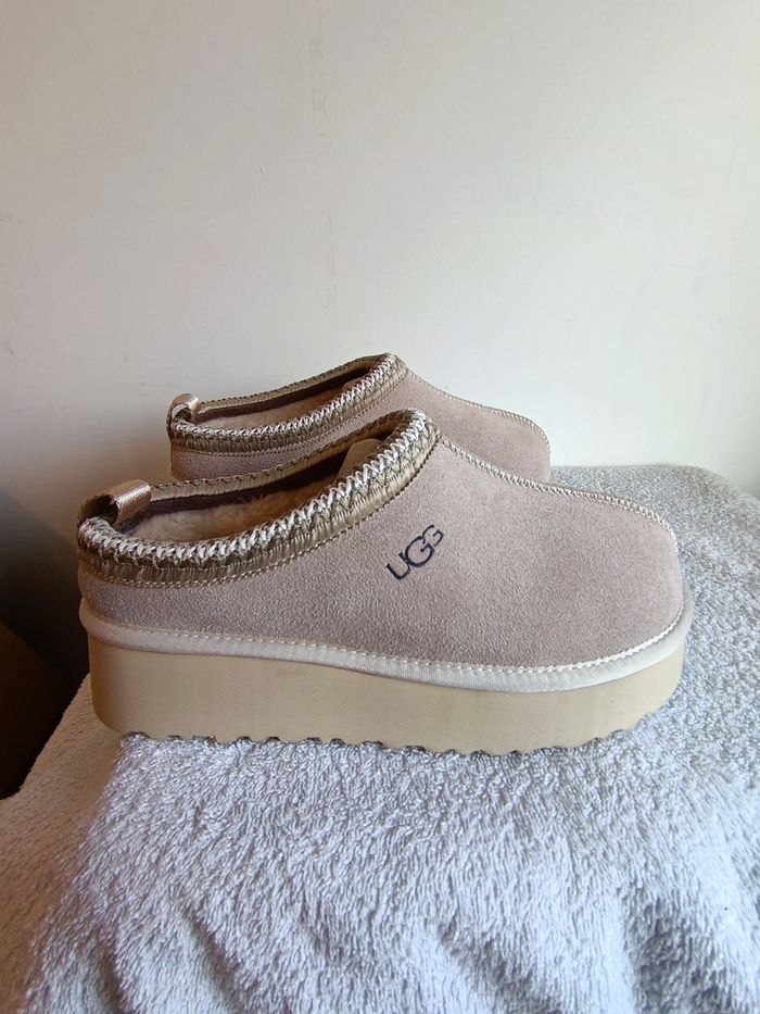 Chaussures neuf - photo numéro 2