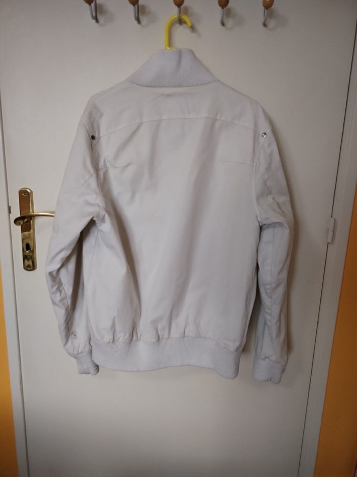 Blouson très bon état - photo numéro 3