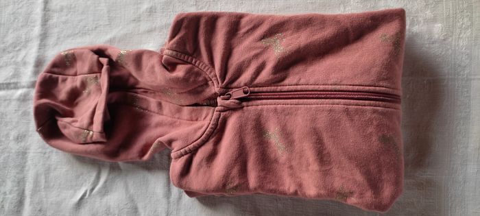 Sweats à capuche kiabi et lili Marelle 12 ans 10 euros les 2 - photo numéro 7