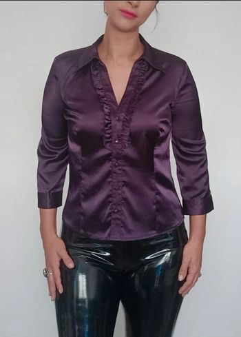 Chemise satinée ajustée prune taille 38