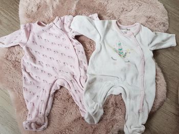 Lot de 2 pyjamas fille 1 mois