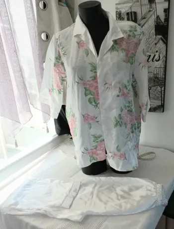 Pyjama tenue d'intérieur satin