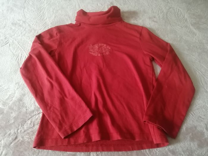 Lot trous sous pull taille 6 ans - photo numéro 2