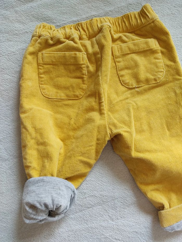 Pantalon velours jaune 12 mois • Mots d'enfants - photo numéro 3