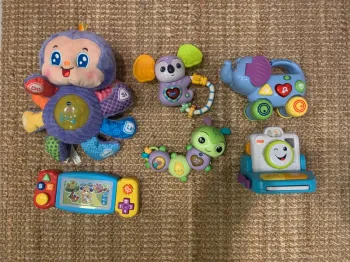 Lot de 6 jouets premier age