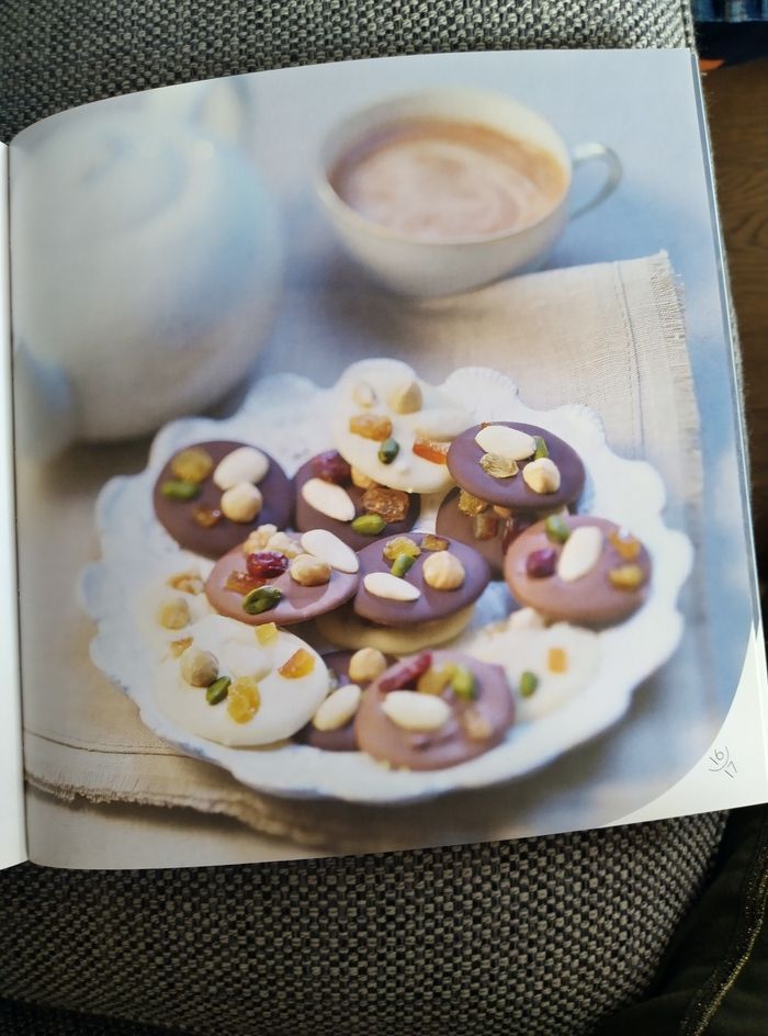 Chocolats et mignardises Tupperware - photo numéro 3