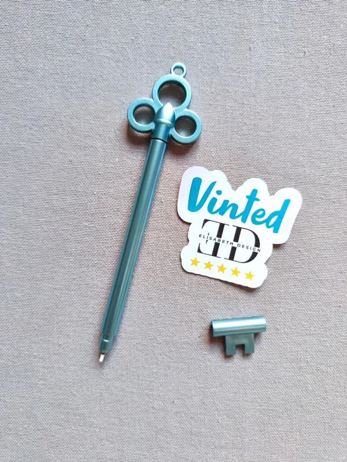 Stylo gel en forme de clé